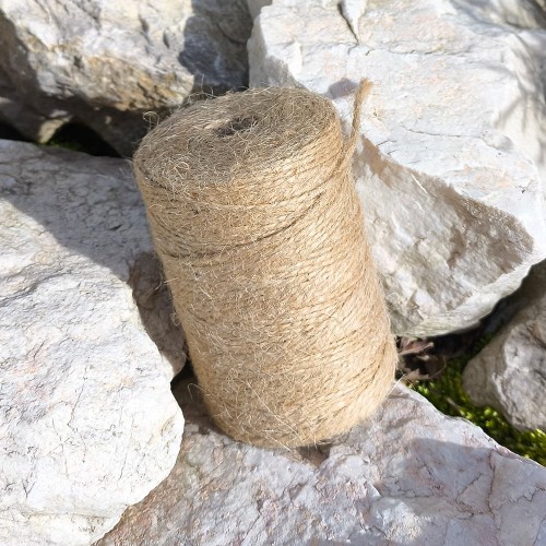 sznurek-jutowy-2,0mm-2nici-150g.jpg